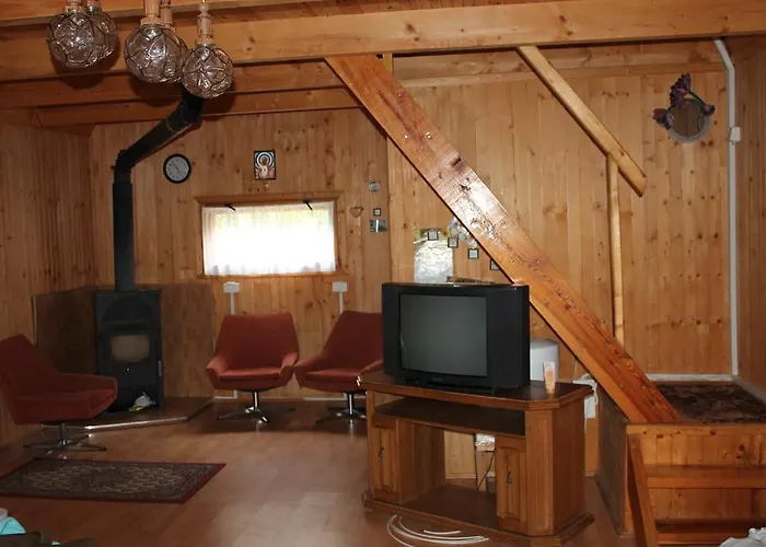 Gerendaház Aleksandra *